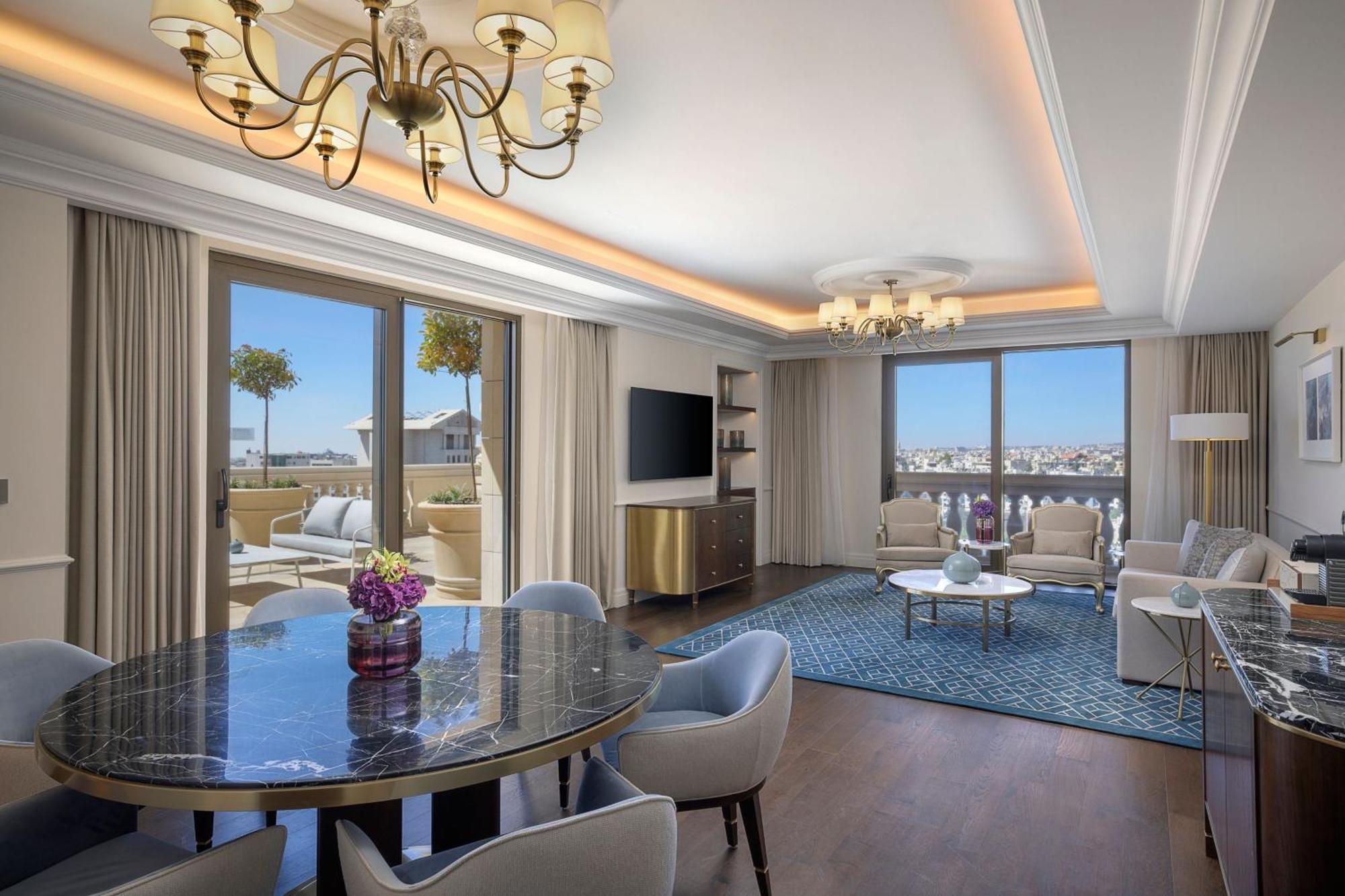 Отель The Ritz-Carlton, Амман Экстерьер фото Presidential Suite